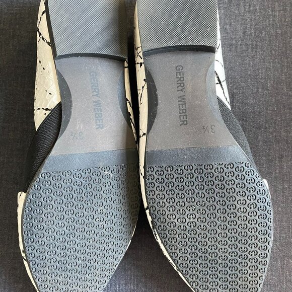 NEW GERRY WEBER WOMEN LEATHER SHOES FLAT WHITE/BLACK ABSTRACT PATTERN SZ 3.5UK - Picture 7 of 11